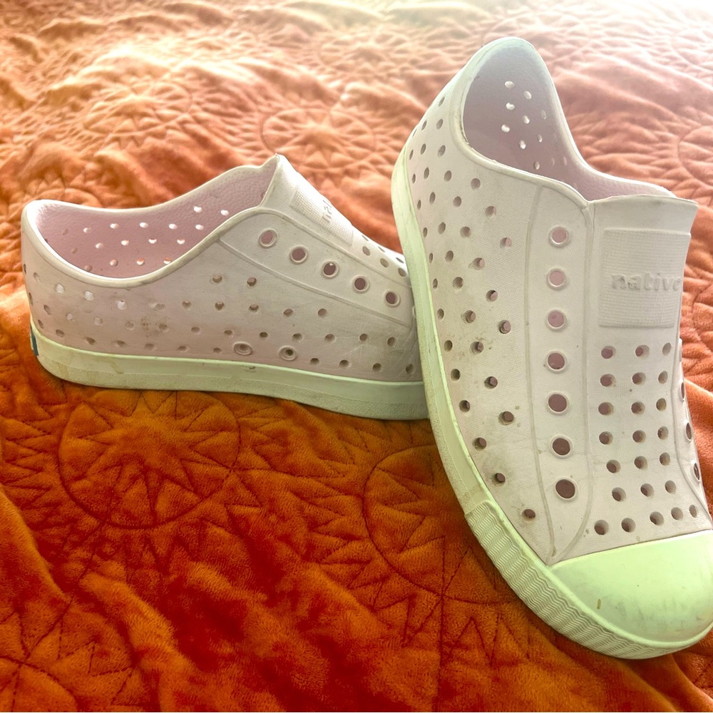 Native Pink Perforated Slip-On Shoes Sz J2